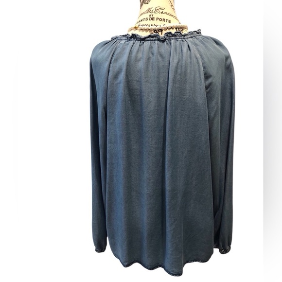 J Jill Denim Women's Large Blue Blouse ruffled neck popover Tencel L/S - Picture 2 of 4
